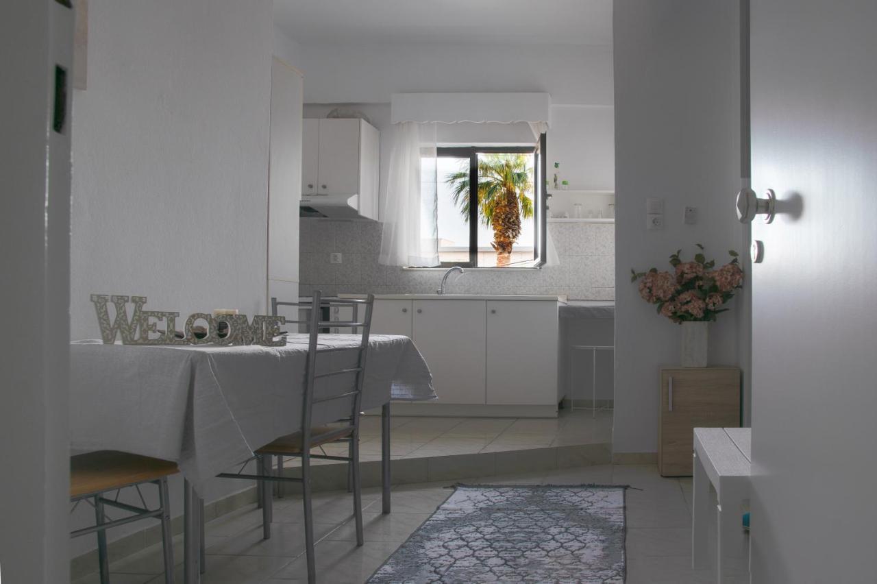 Le Mare Apartment Amoudara  Ngoại thất bức ảnh